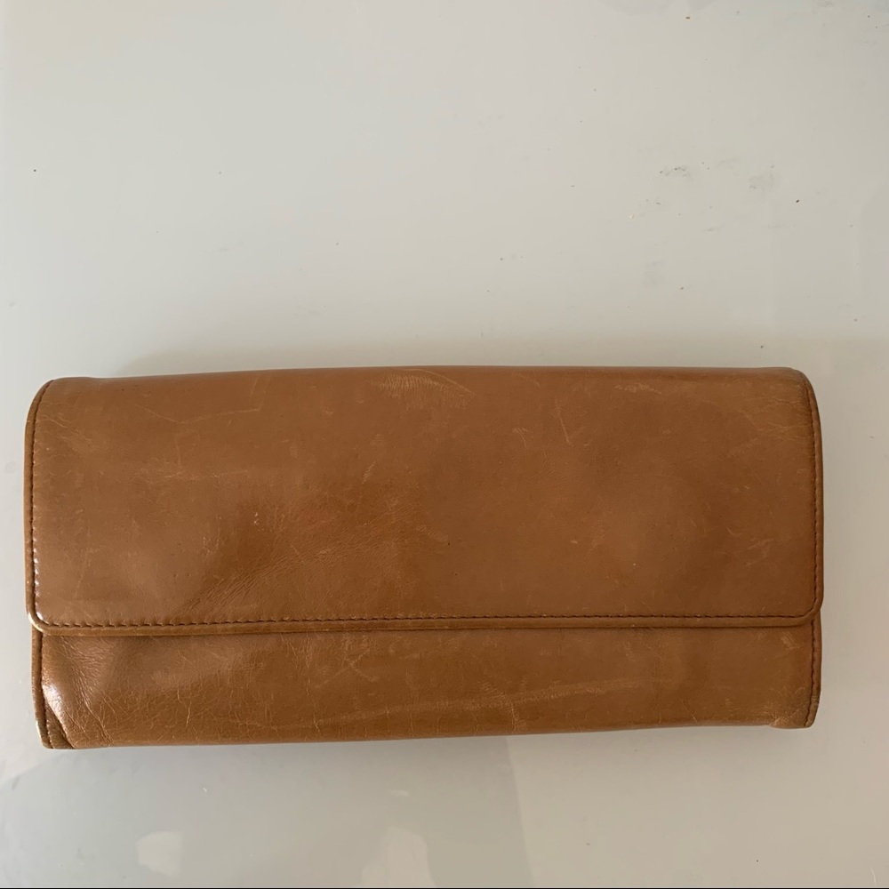 HOBO tan wallet